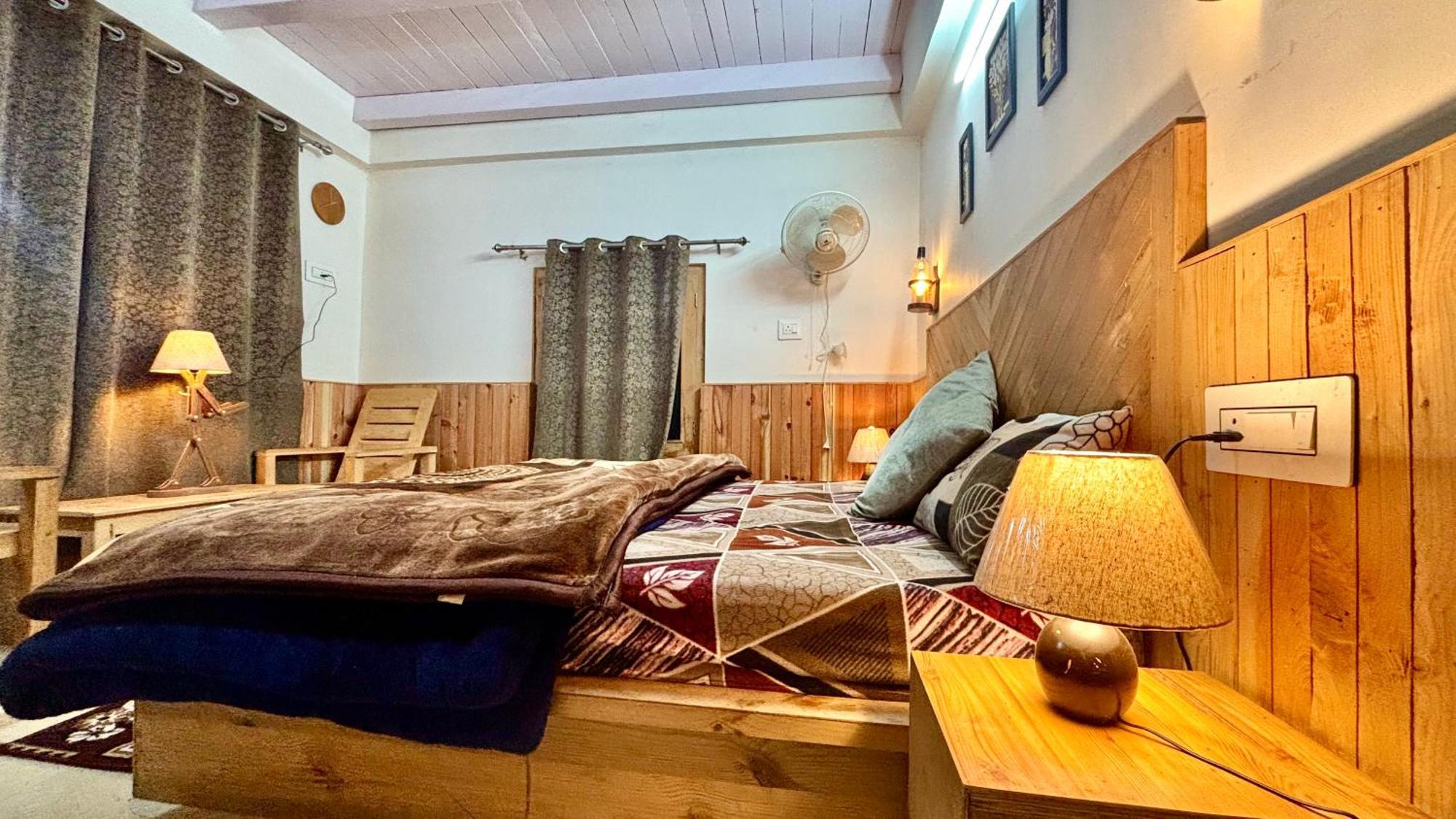 Jumboz Cabin Kasol Εξωτερικό φωτογραφία